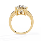 Pear-Cut Diamond Ring