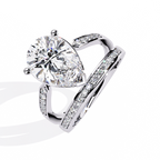 Pear-Cut Diamond Ring